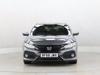 Used Honda Civic 2018 for sale - 76542150: Photo