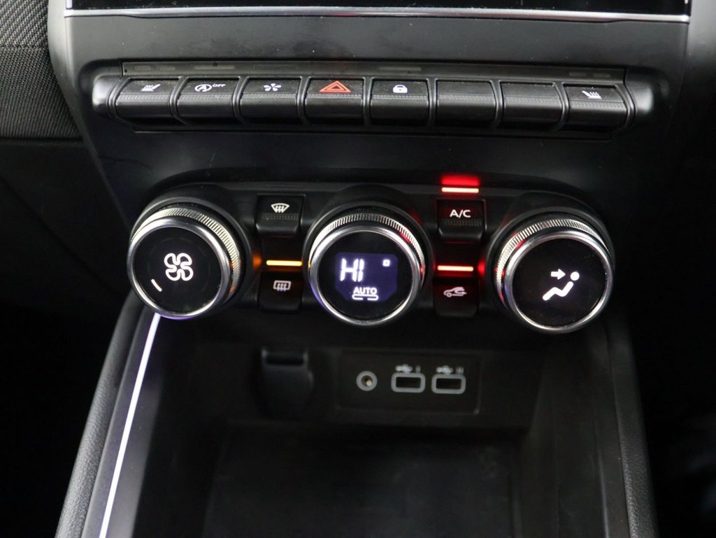 Used Renault Clio 2024 for sale - 76541990: Photo 15