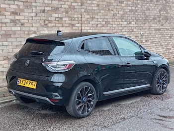 Used Renault Clio 2024 for sale - 76541990: Photo