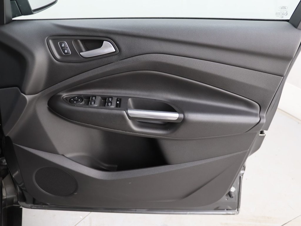 Used Ford Kuga 2019 for sale - 76395950: Photo 29