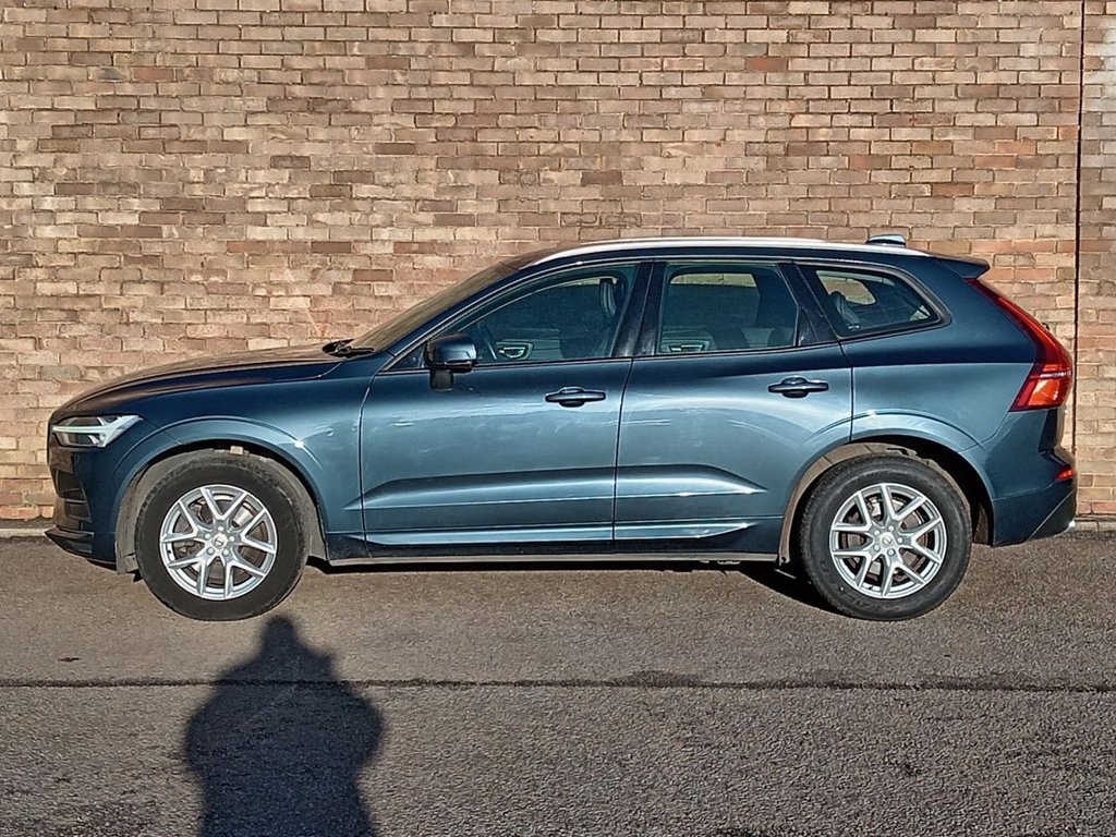 Used Volvo XC60 2019 for sale - 77014260: Photo 2