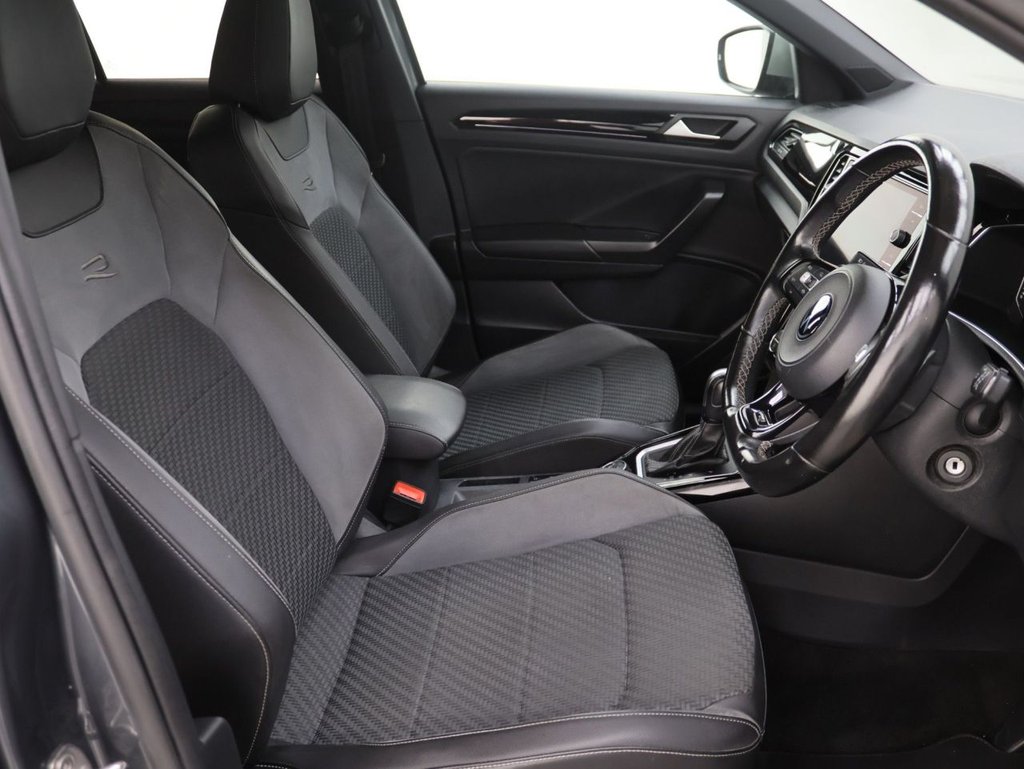 Used Volkswagen T-Roc 2021 for sale - 77891332: Photo 12