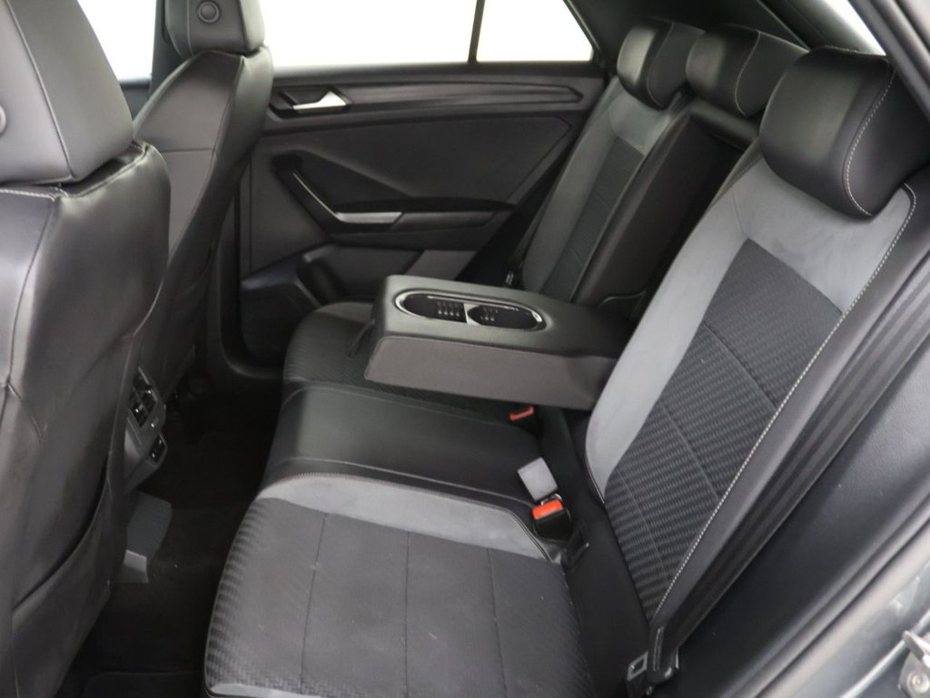 Used Volkswagen T-Roc 2021 for sale - 77891332: Photo 21