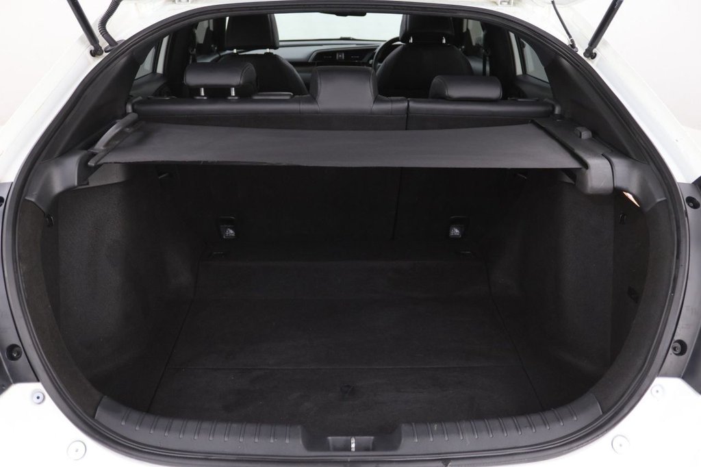 Used Honda Civic 2020 for sale - 77582995: Photo 25