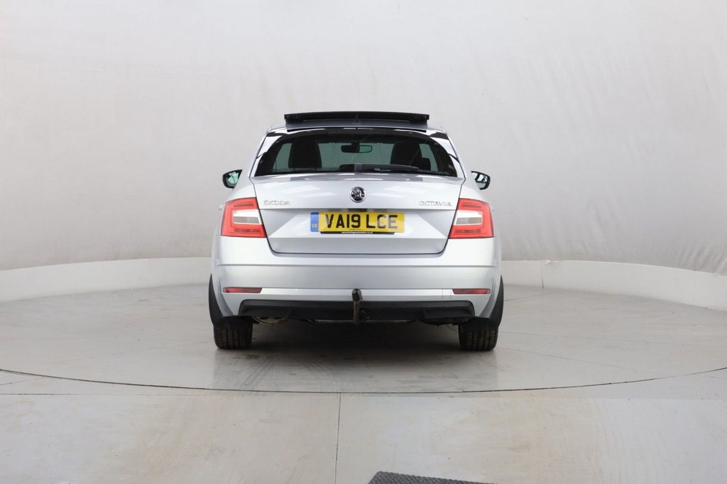 Used Skoda Octavia 2019 for sale - 77558089: Photo 9