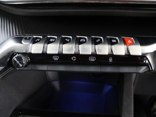 Used Peugeot 3008 2021 for sale - 76301048: Photo 17