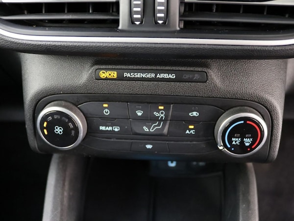 Used Ford Focus 2020 for sale - 76301043: Photo 17