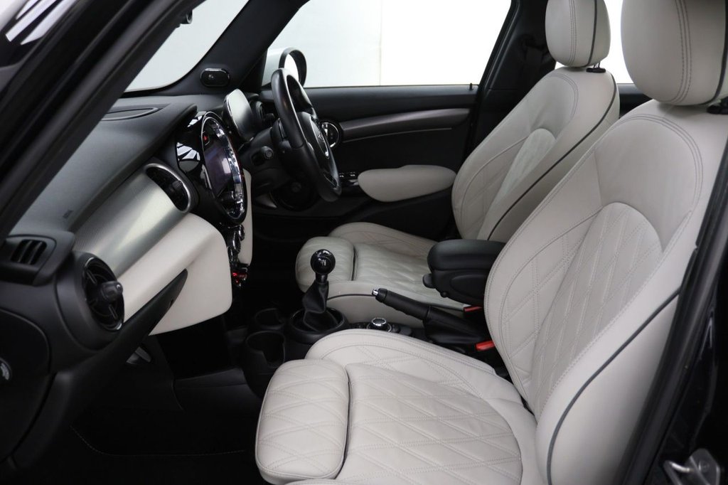 Used MINI Hatch 2021 for sale - 77121638: Photo 25