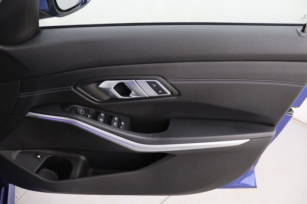 Used BMW 3 Series 2019 for sale - 76840948: Photo 26