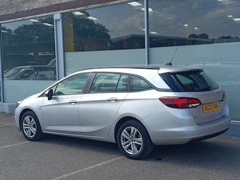 Used Vauxhall Astra 2021 for sale - 75370273: Photo