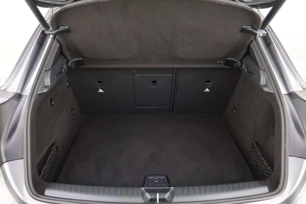 Used Mercedes-Benz GLA 2020 for sale - 76505959: Photo 27