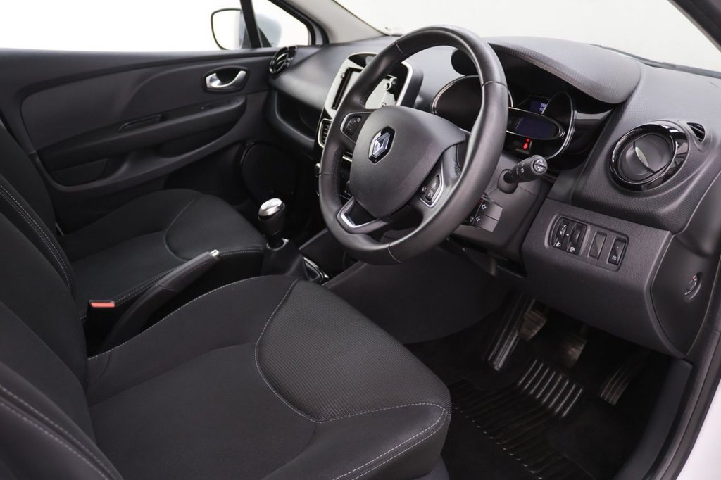 Used Renault Clio 2019 for sale - 77133117: Photo 10