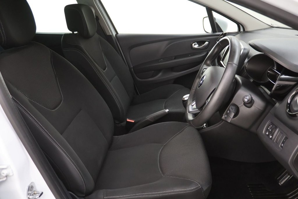 Used Renault Clio 2019 for sale - 77133117: Photo 12