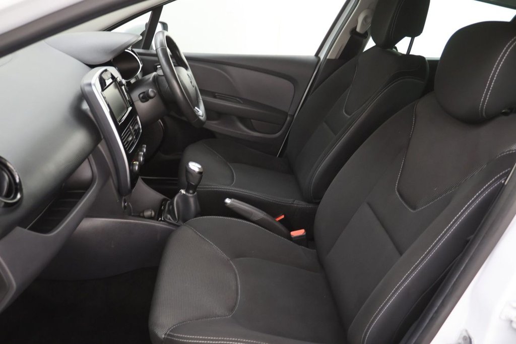 Used Renault Clio 2019 for sale - 77133117: Photo 22