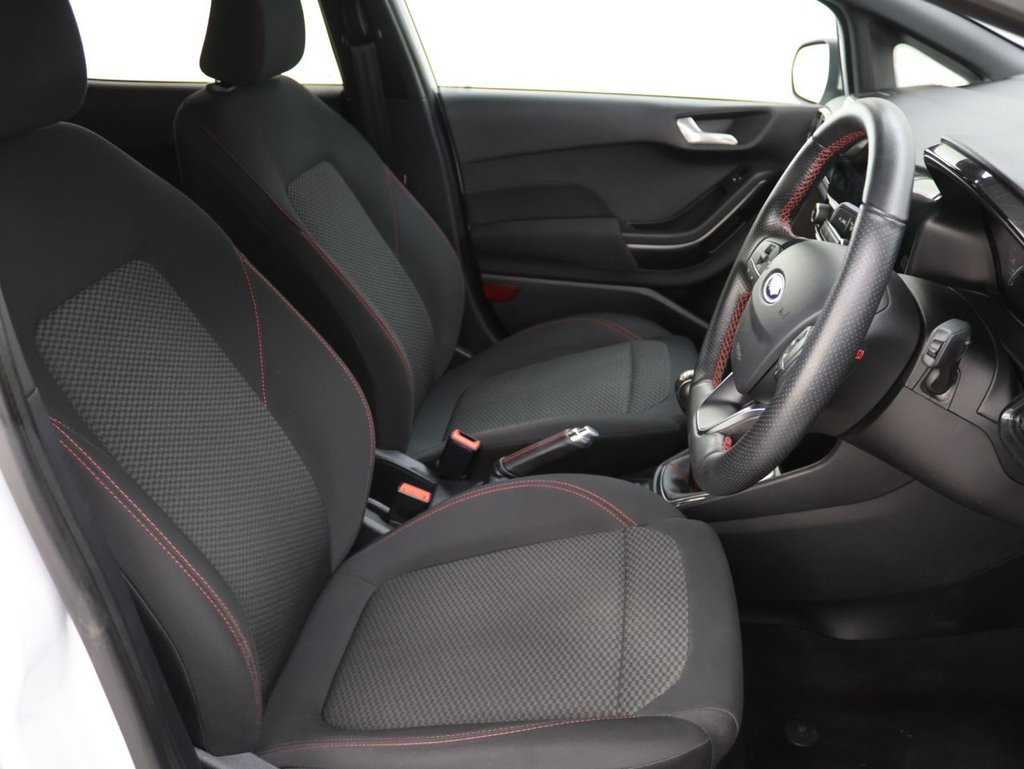 Used Ford Fiesta 2019 for sale - 76542159: Photo 12