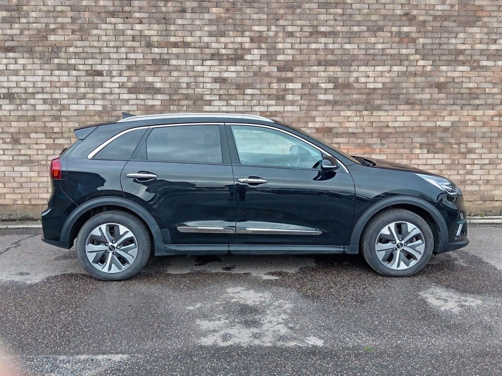 Used Kia Niro 2022 for sale - 76558985: Photo 2