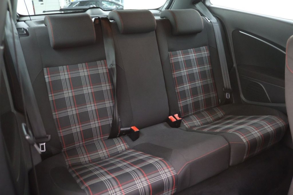 Used Volkswagen Polo 2017 for sale - 77121569: Photo 15