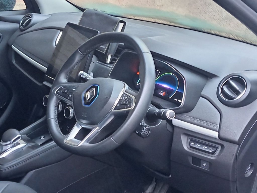 Used Renault Zoe 2020 for sale - 76783472: Photo 5