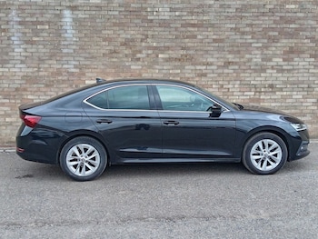 Used Skoda Octavia 2021 for sale - 76092476: Photo 2