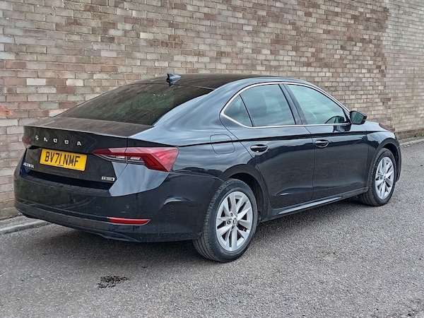 Used Skoda Octavia 2021 for sale - 76092476: Photo 3