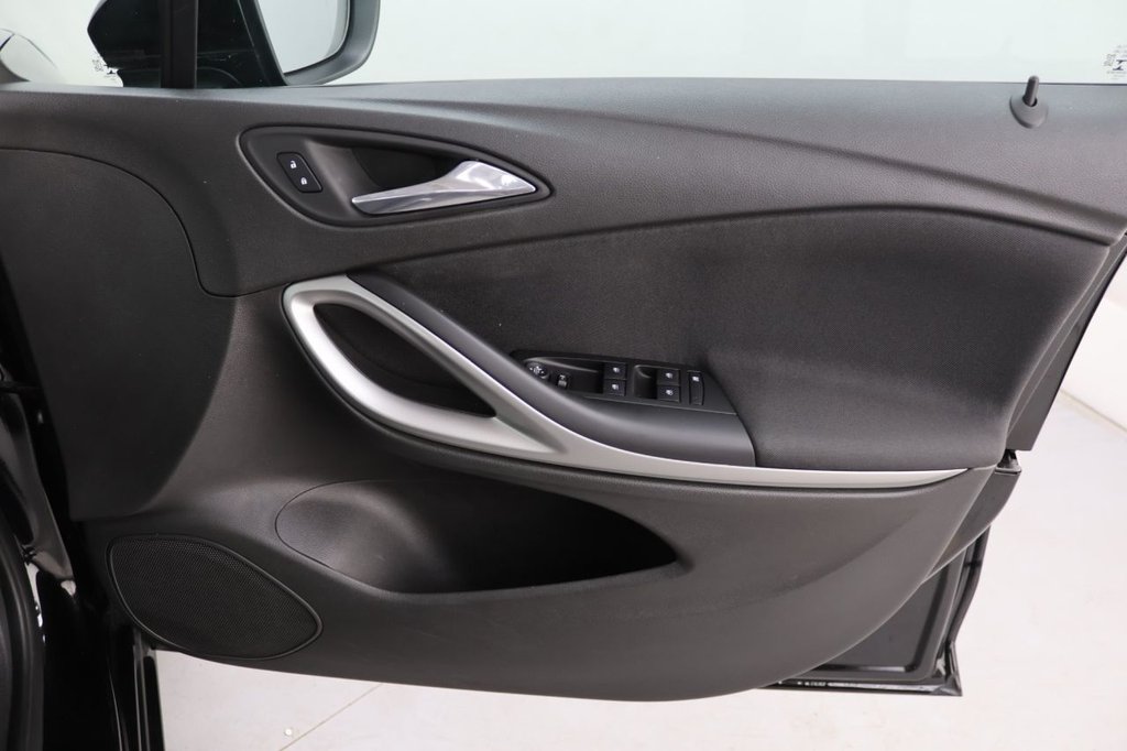 Used Vauxhall Astra 2021 for sale - 76496215: Photo 25