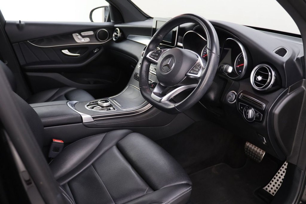 Used Mercedes-Benz GLC 2019 for sale - 77551865: Photo 12