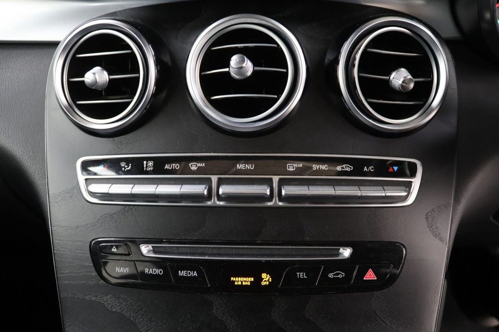 Used Mercedes-Benz GLC 2019 for sale - 77551865: Photo 14