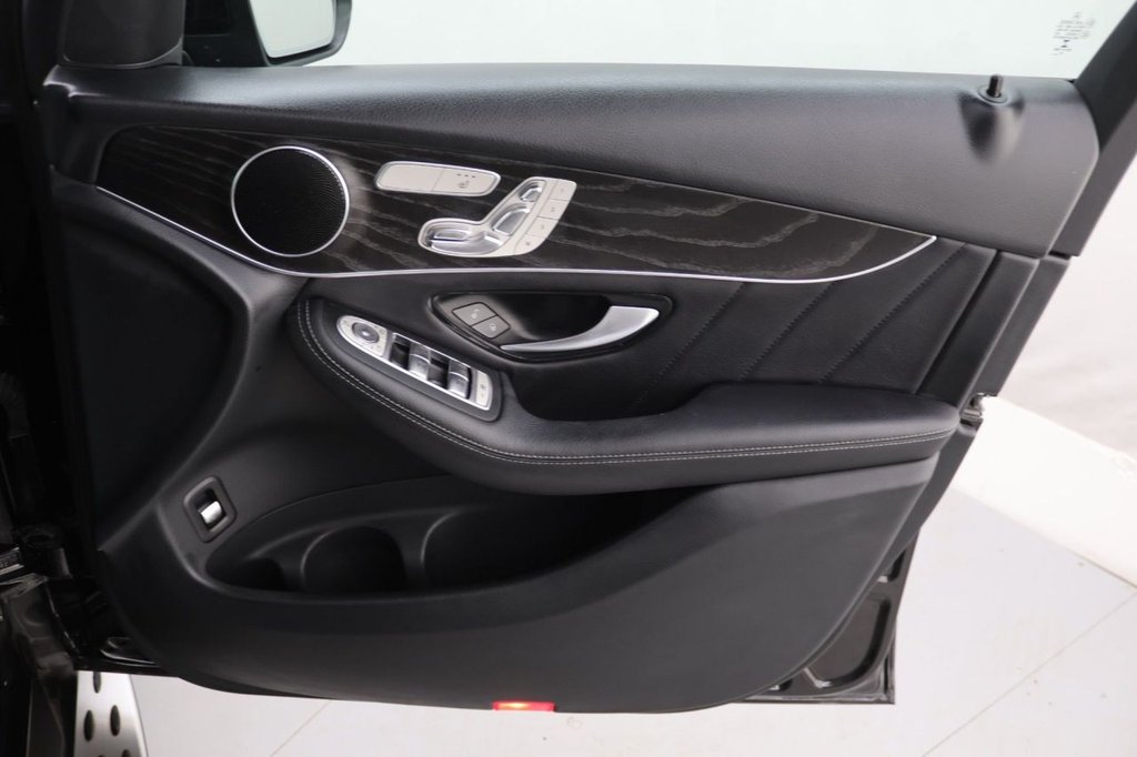 Used Mercedes-Benz GLC 2019 for sale - 77551865: Photo 29