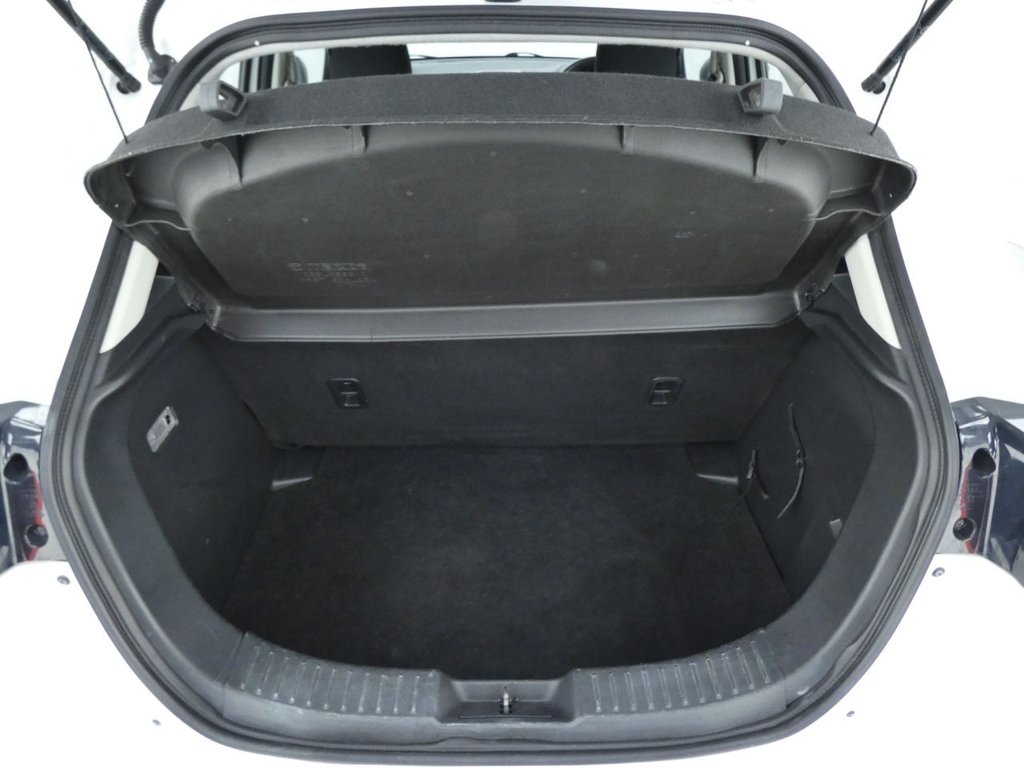 Used Mazda Mazda2 2017 for sale - 76506013: Photo 25