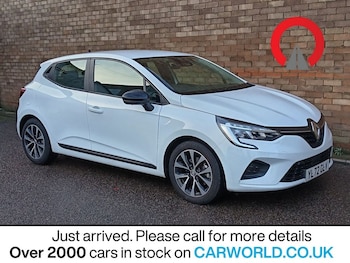 Used Renault Clio 2023 for sale - 77407927: Photo