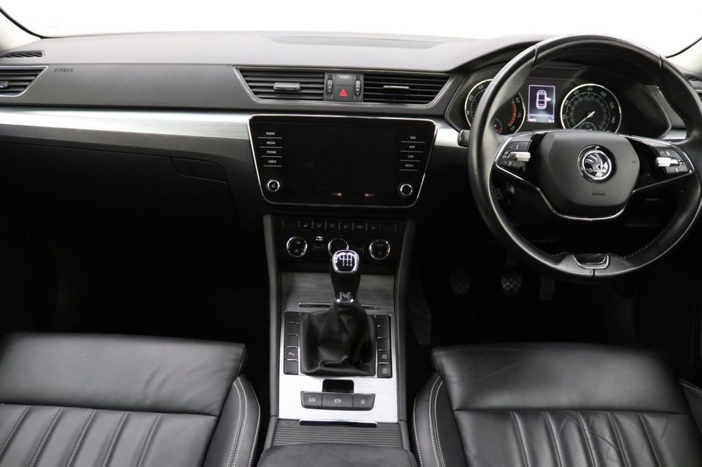 Used Skoda Superb 2021 for sale - 76923440: Photo 17