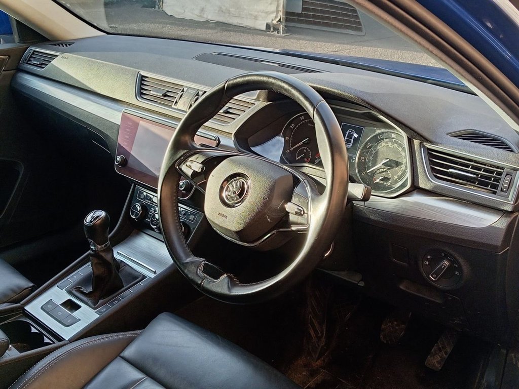 Used Skoda Superb 2021 for sale - 76923440: Photo 5