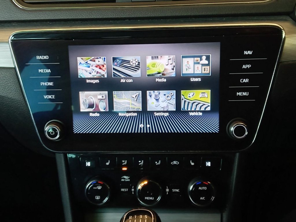 Used Skoda Superb 2021 for sale - 76923440: Photo 8