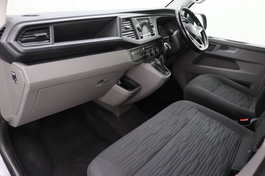 Used Volkswagen Transporter Shuttle 2020 for sale - 76542033: Photo 26