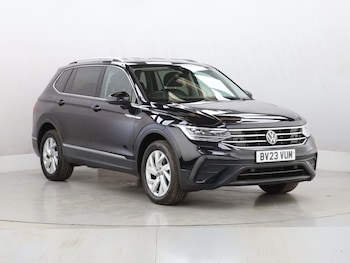 Used Volkswagen Tiguan Allspace 2023 for sale - 79527788: Photo