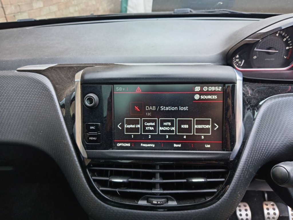 Used Peugeot 2008 2019 for sale - 76010480: Photo 13