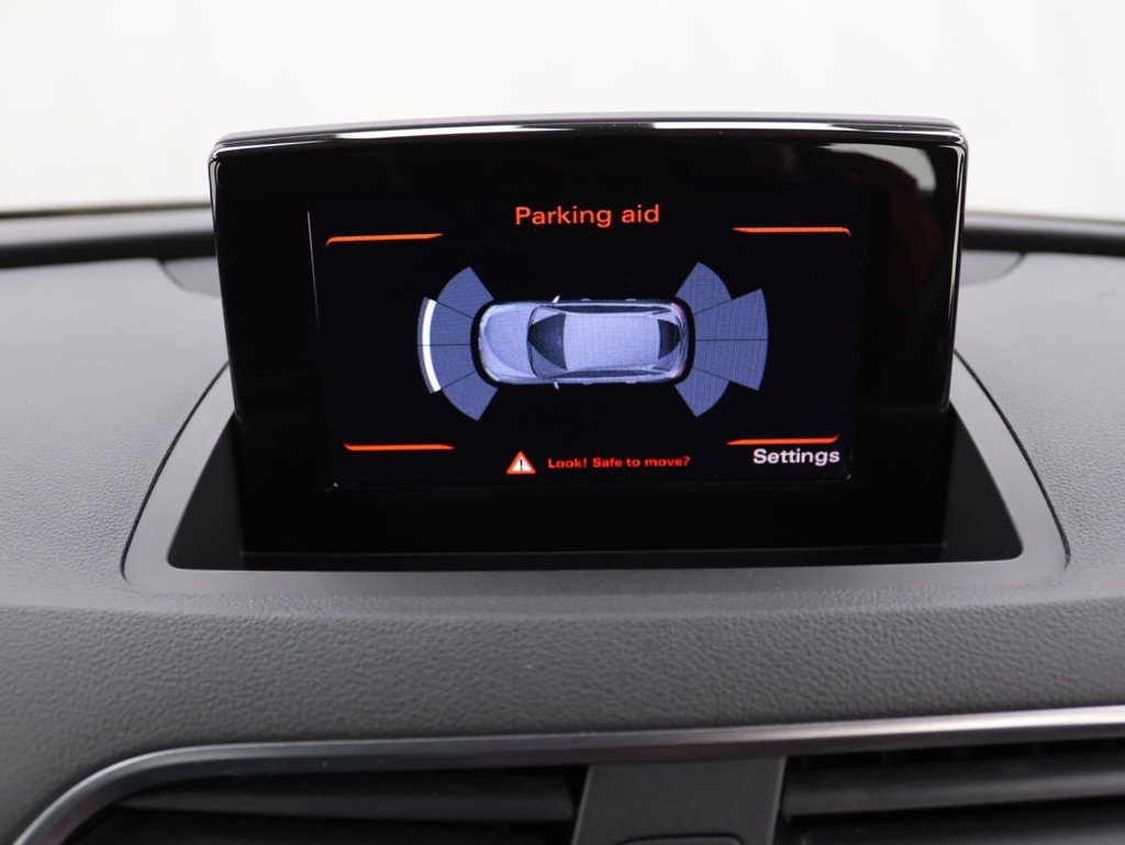 Used Audi Q3 2018 for sale - 76385867: Photo 14