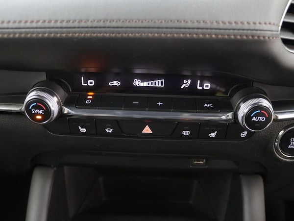 Used Mazda Mazda3 2021 for sale - 76300890: Photo 16