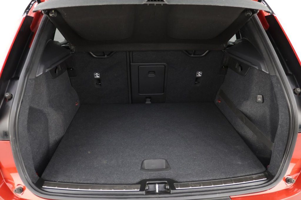 Used Volvo XC40 2020 for sale - 76300892: Photo 25