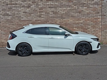 Used Honda Civic 2019 for sale - 78200443: Photo