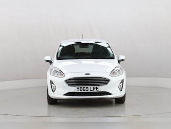 Used Ford Fiesta 2020 for sale - 76923400: Photo