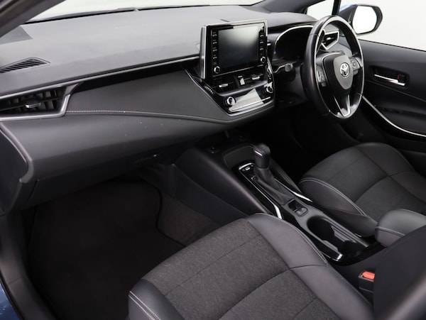 Used Toyota Corolla 2021 for sale - 76300968: Photo 24