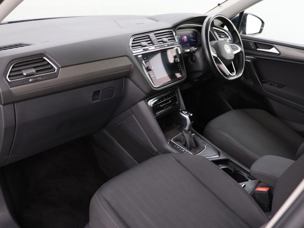 Used Volkswagen Tiguan Allspace 2023 for sale - 76300973: Photo 25