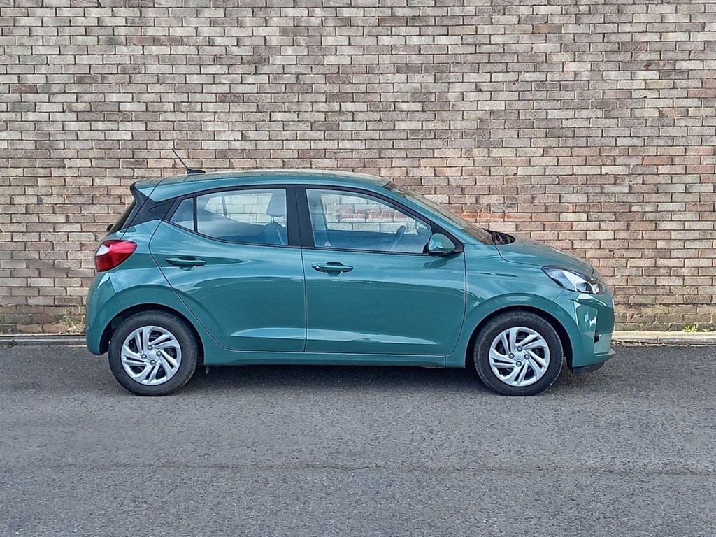 Used Hyundai i10 2022 for sale - 78059550: Photo 2