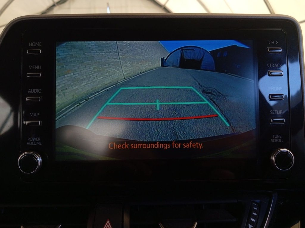 Used Toyota C-HR 2023 for sale - 78030206: Photo 2