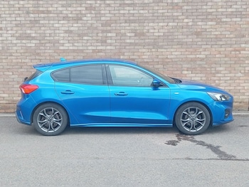 Used Ford Focus 2018 for sale - 78943107: Photo