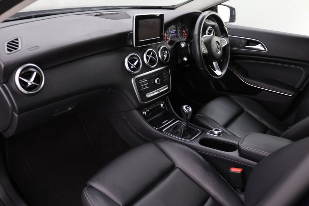 Used Mercedes-Benz A-Class 2017 for sale - 76923433: Photo 25