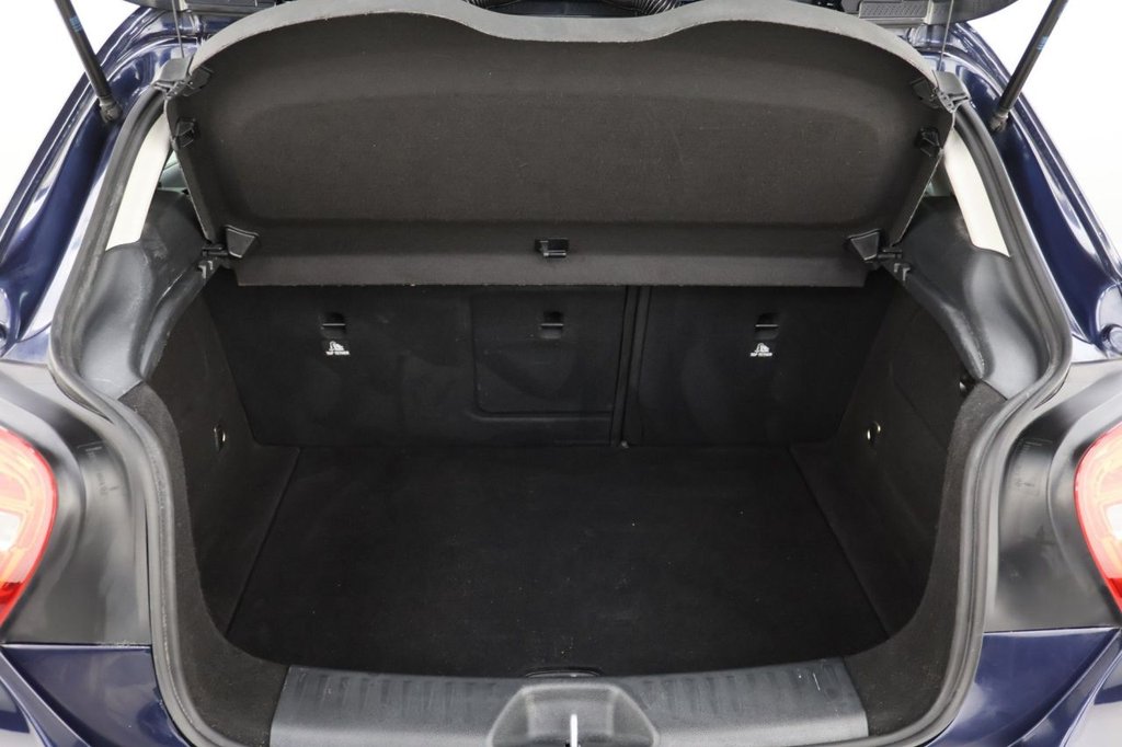 Used Mercedes-Benz A-Class 2017 for sale - 76923433: Photo 26