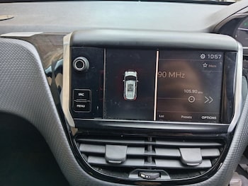 Used Peugeot 2008 2018 for sale - 76069071: Photo 4