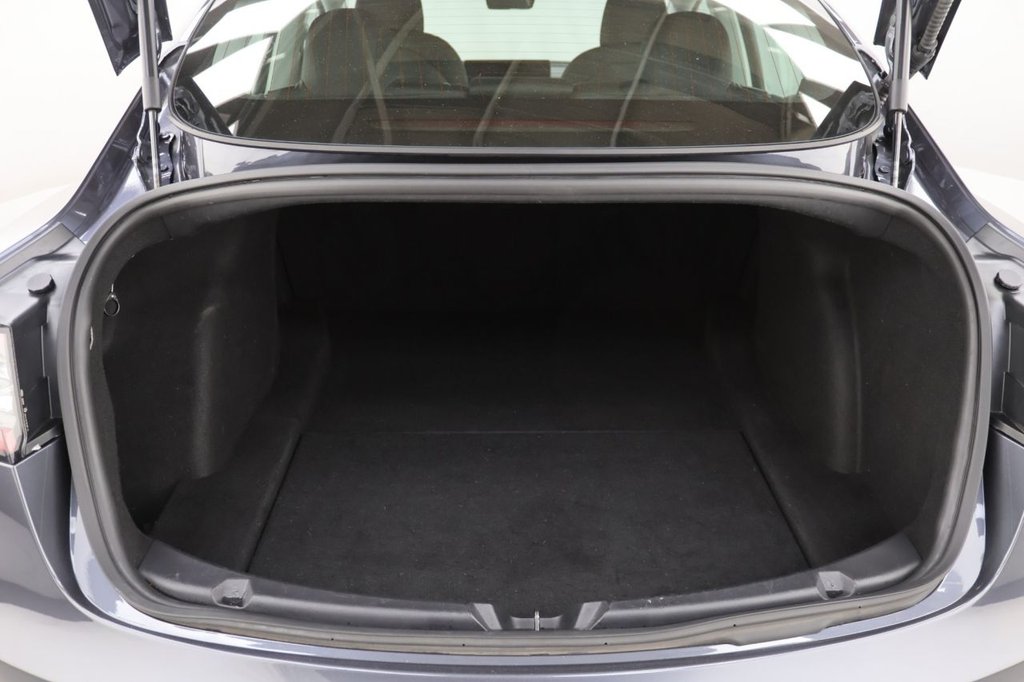 Used Tesla Model 3 2020 for sale - 76395855: Photo 24